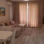 La アパートホテル ゴールデンサンド