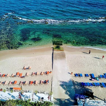 La מלון דירות 4*