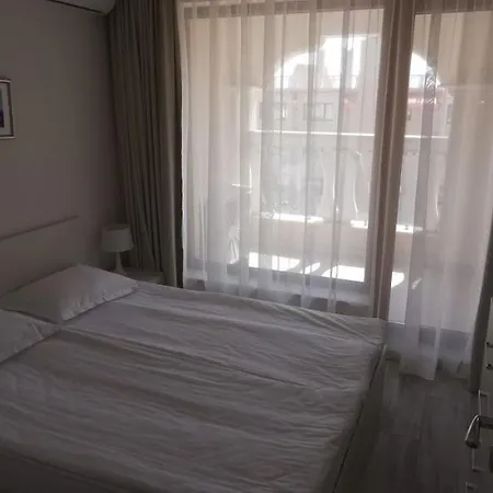 La 公寓式酒店
